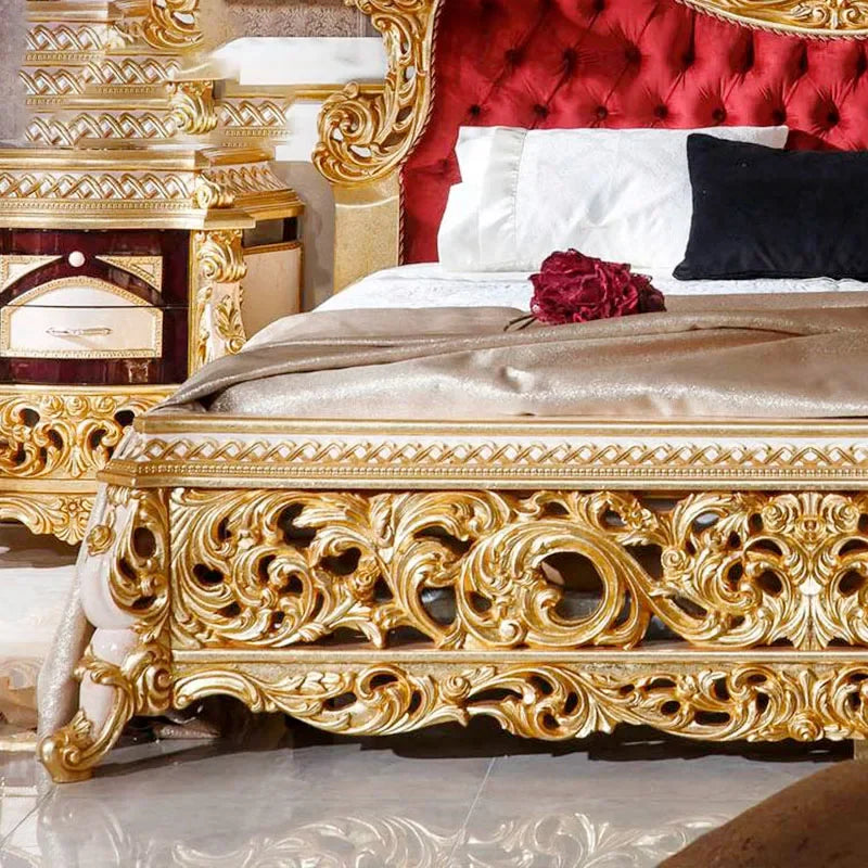 European style palace solid wood bed Italian French luxury cloth carving double bed villa large family furniture customization