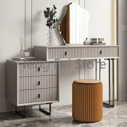 Modern Minimalist Solid Wood Dressers Designer Leisure Luxury Bedroom Storage Cabinet Table De Toilette Bedroom Furniture WK