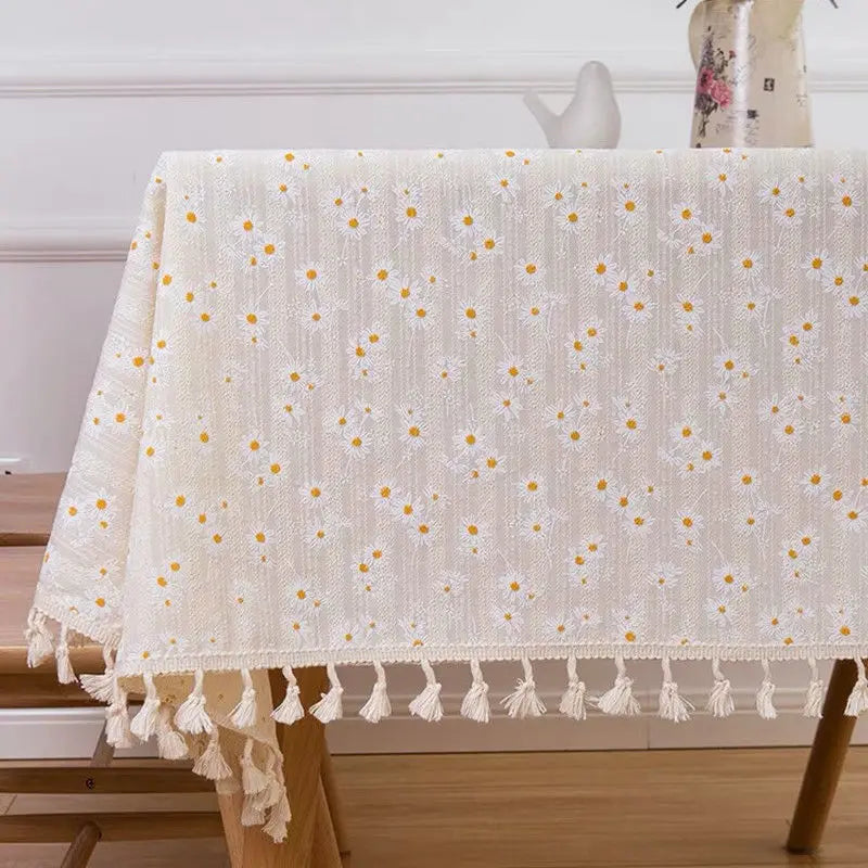 Daisy Tassels Cotton Floral Tablecloth