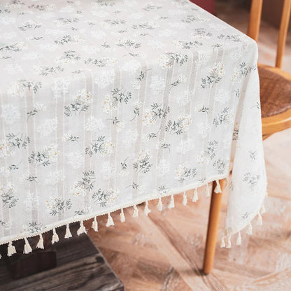 Daisy Tassels Cotton Floral Tablecloth